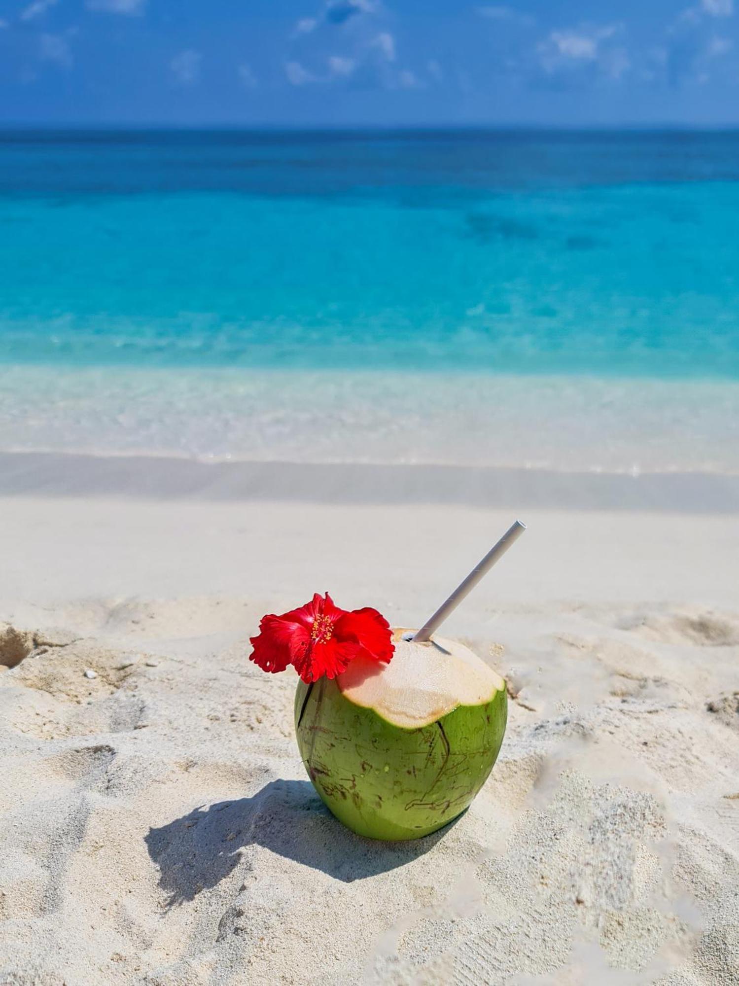Ukulhas Villa Oceanview Hotel & Spa Eksteriør billede
