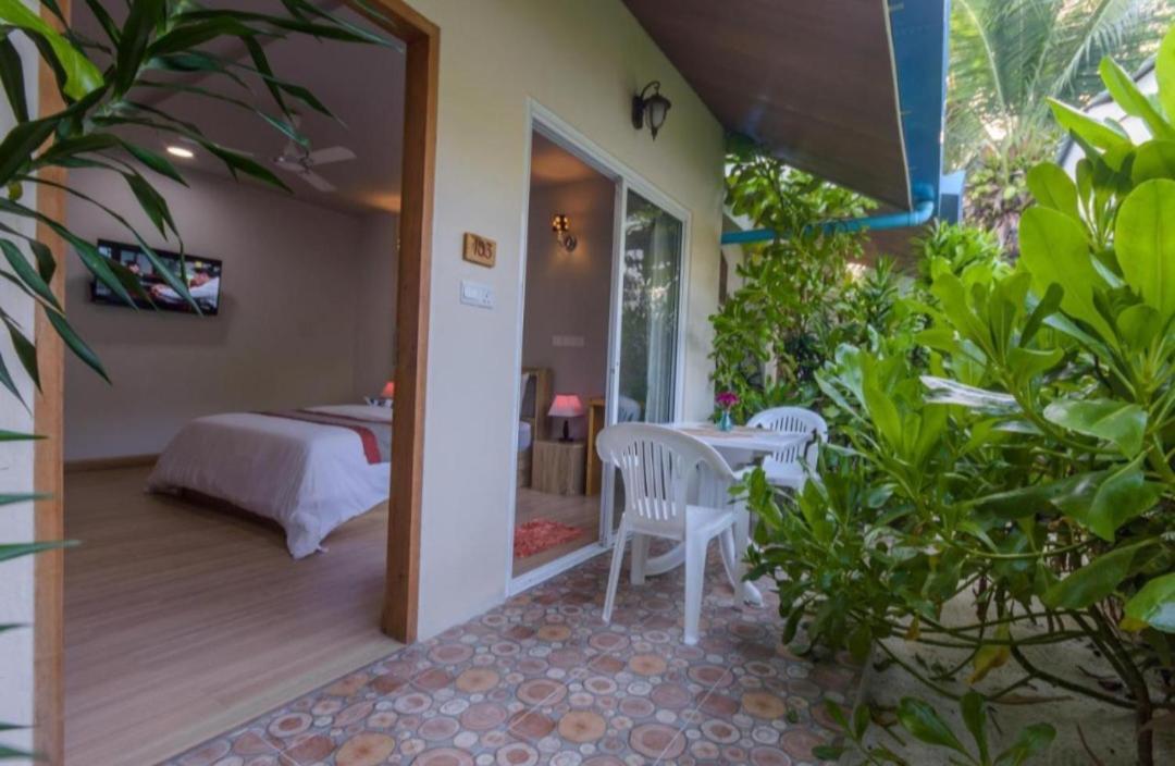 Ukulhas Villa Oceanview Hotel & Spa Eksteriør billede